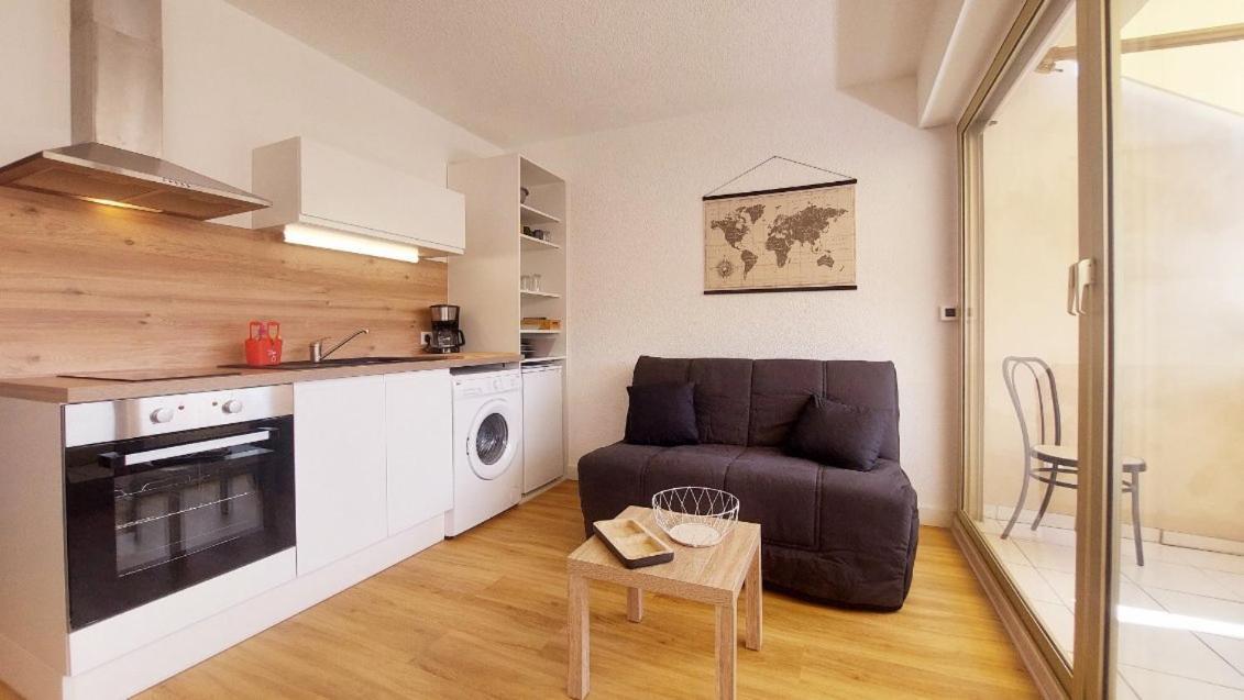 Studio Chez Nanie Residence Le Concorde Cannes Marina Mandelieu Esterno foto